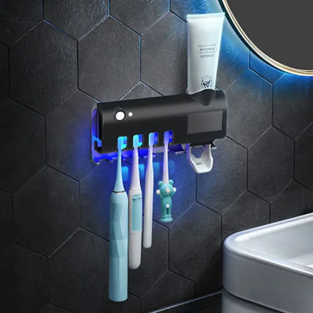 Porte-brosse à dents UV intelligent avec distributeur de dentifrice automatique et stérilisation UV murale.